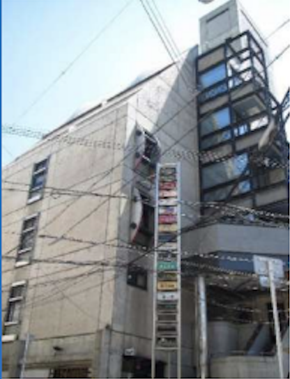 堺東駅から徒歩8分！敷金礼金ゼロのBAR内装居抜き物件